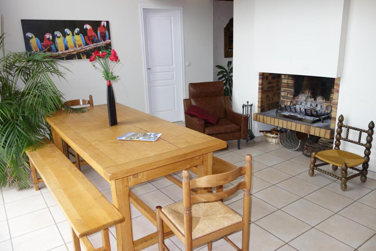 Maison Sur La Colline Cheminee Wifi Proche Thermes Aubin  Екстериор снимка