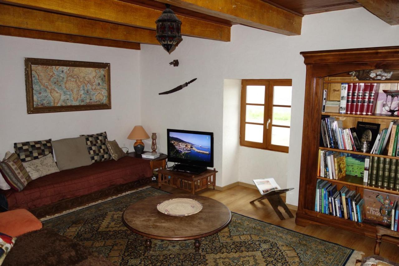 Maison Sur La Colline Cheminee Wifi Proche Thermes Aubin  Екстериор снимка